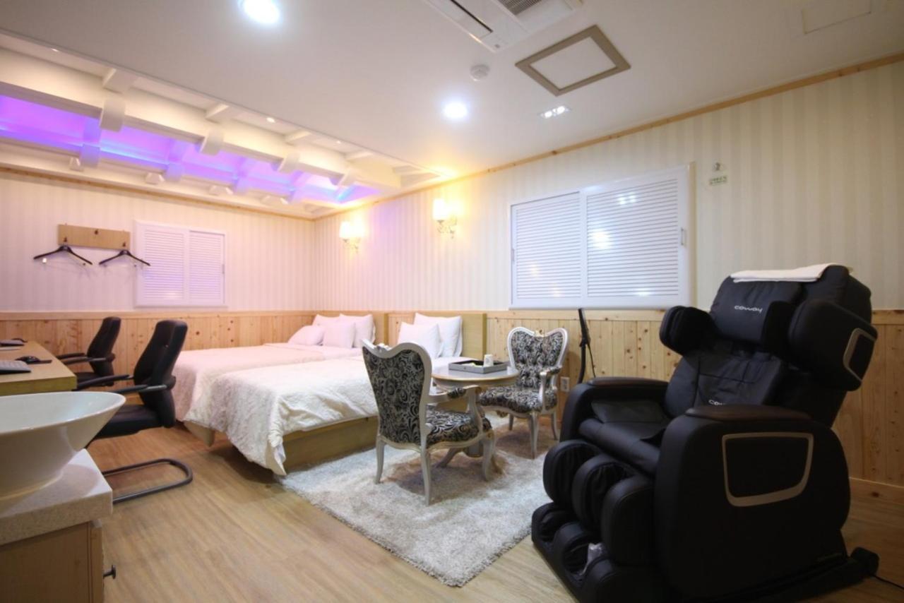 Yeosu Mj Motel Exteriér fotografie