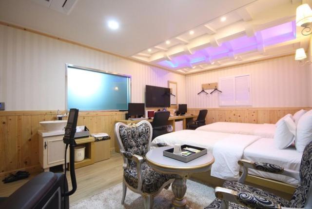 Yeosu Mj Motel Exteriér fotografie