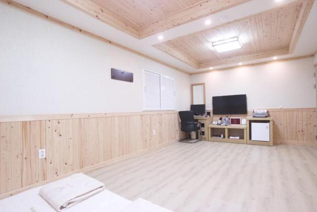 Yeosu Mj Motel Exteriér fotografie