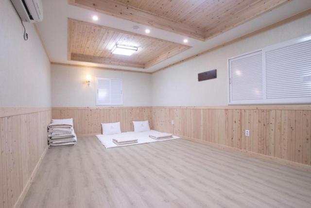 Yeosu Mj Motel Exteriér fotografie